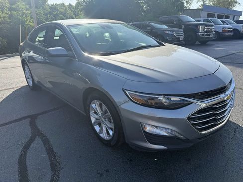 Used 2023 Chevrolet Malibu LT FWD image 5
