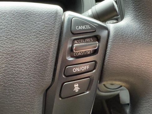 Used 2022 Nissan Frontier S w/ Technology Package image 17