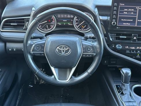 Used 2024 Toyota Camry XLE FWD image 16