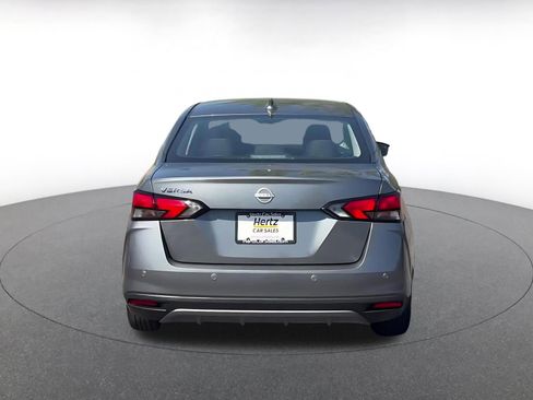 Used 2025 Nissan Versa SV image 12