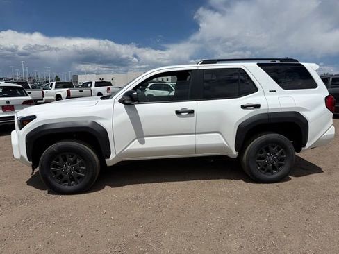 Used 2026 Toyota 4Runner 4WD image 2