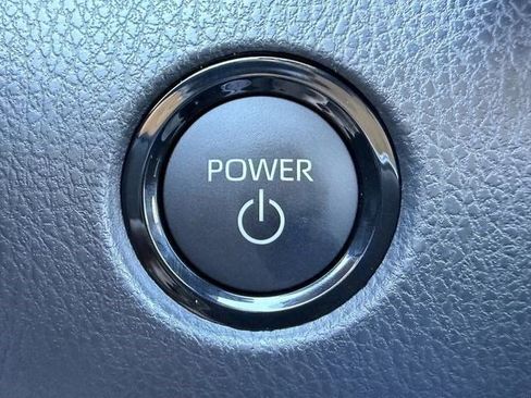 New 2026 Toyota Camry XLE image 18