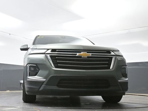 Used 2023 Chevrolet Traverse LT AWD/4WD image 27