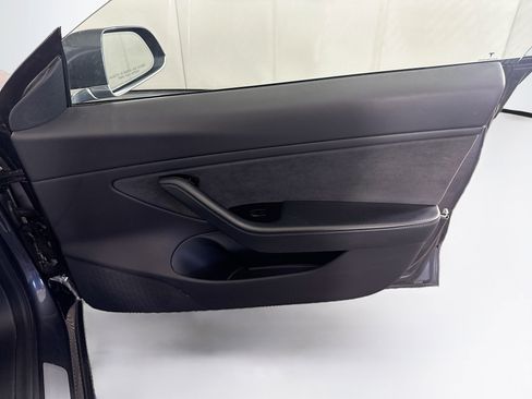 Used 2019 Tesla Model 3 Long Range AWD/4WD image 31