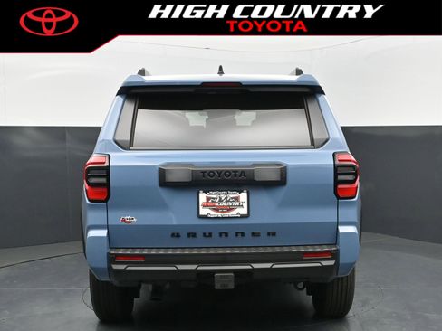 New 2026 Toyota 4Runner SR5 image 5
