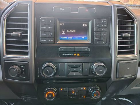 Used 2015 Ford F150 XLT AWD/4WD image 13