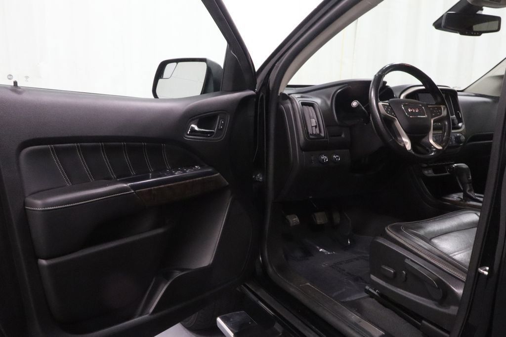 Used 2021 GMC Canyon Denali AWD/4WD image 8