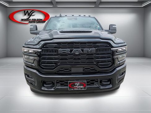 New 2026 RAM 3500 Laramie AWD/4WD image 11