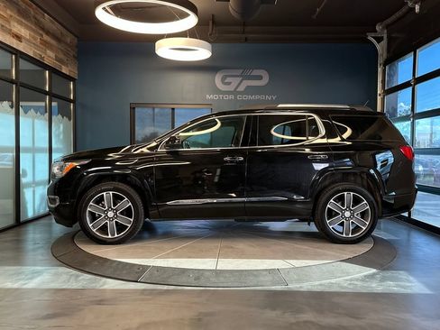 Used 2017 GMC Acadia Denali w/ Technology Package AWD/4WD image 6