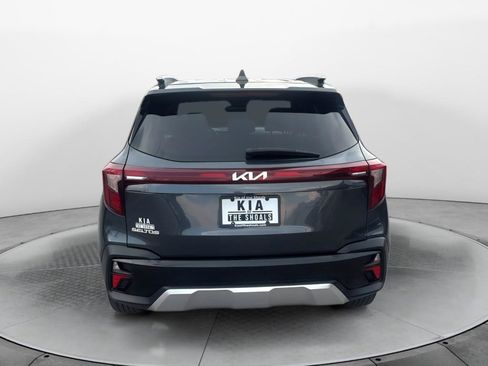 Used 2024 Kia Seltos S FWD image 6