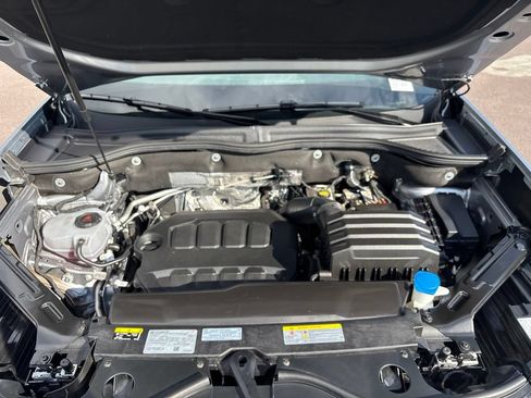 Used 2024 Volkswagen Atlas SE FWD image 33