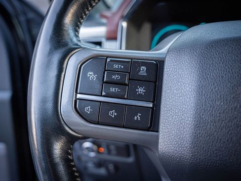 Used 2021 Ford F150 Lariat w/ Equipment Group 502A High image 19