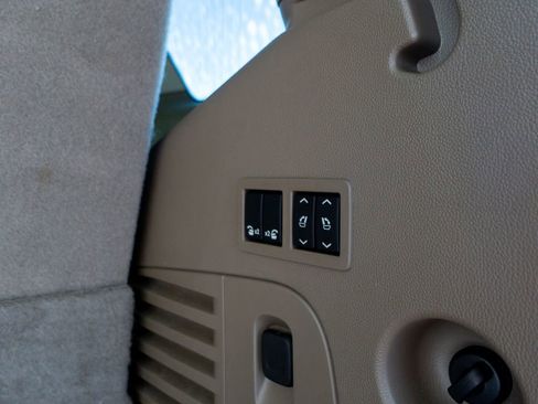 Used 2020 Chevrolet Tahoe LT image 41