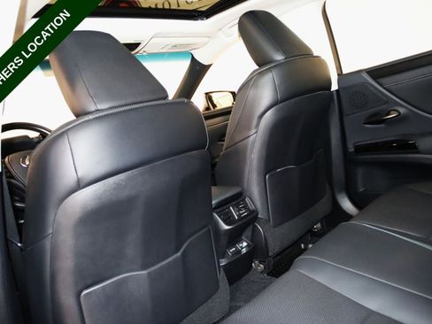 Used 2022 Lexus ES 350 w/ ES 350 Ultra Luxury Package FWD image 54
