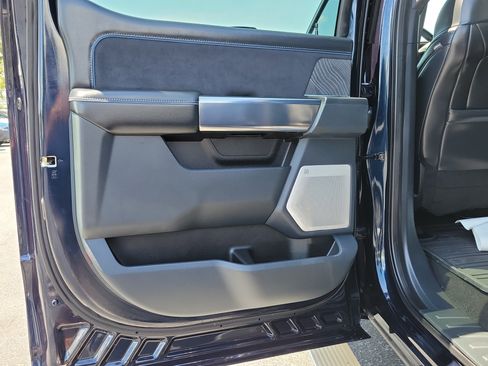 Certified 2025 Ford F250 Platinum AWD/4WD image 10