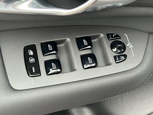 New 2026 Volvo XC90 B5 Plus w/ Protection Package image 15