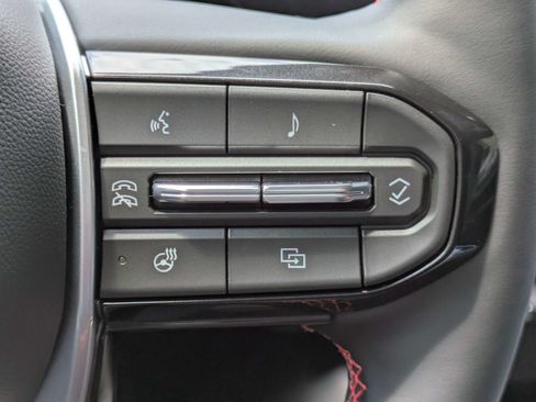 New 2026 Chevrolet Colorado Z71 w/ Technology Package AWD/4WD image 15