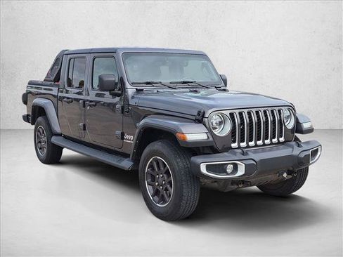 Used 2022 Jeep Gladiator Overland w/ Popular Equipment Package AWD/4WD image 3