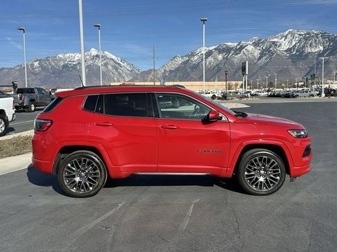 Used 2022 Jeep Compass Limited image 26