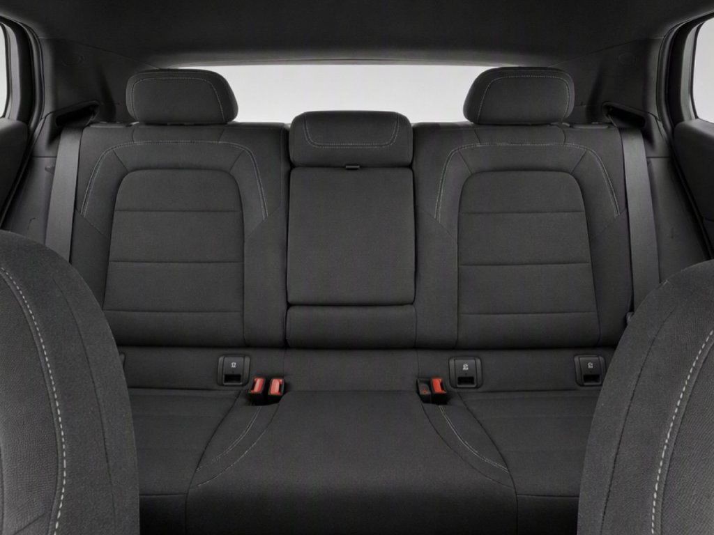 Used 2026 Chevrolet Equinox EV LT FWD image 34