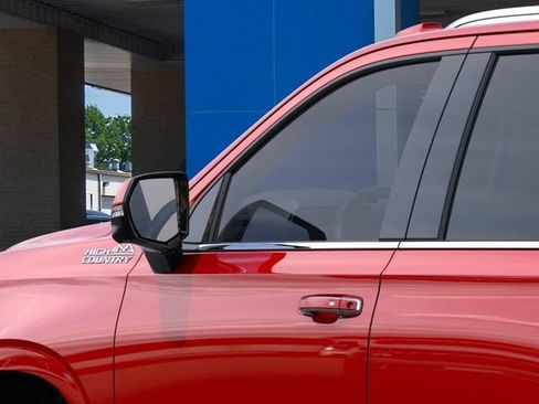 New 2026 Chevrolet Tahoe High Country AWD/4WD image 12