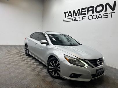 Used 2017 Nissan Altima 2.5 SL w/ Technology Package
