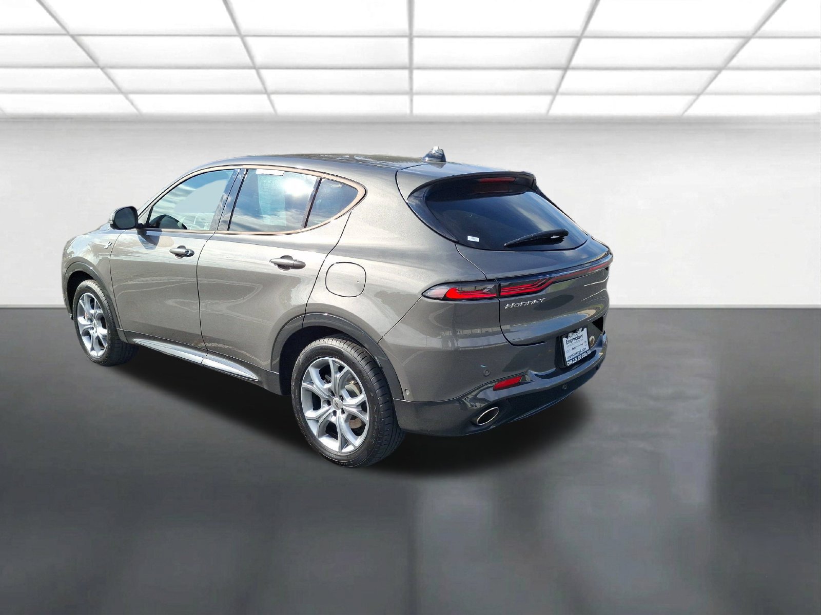 Used 2024 Dodge Hornet R/T Plus w/ Tech Pack Plus w/o Parking AWD/4WD image 3