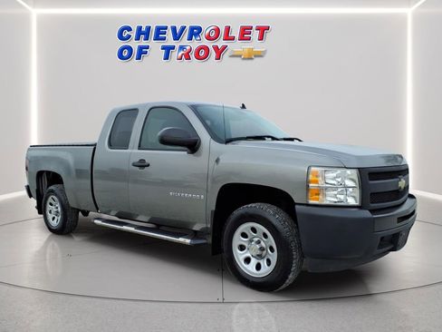 Used 2009 Chevrolet Silverado 1500 W/T image 1