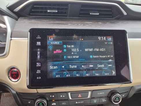 Used 2018 Honda Clarity Plug-In Hybrid image 25