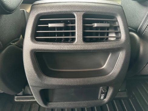 Used 2018 Honda Ridgeline RTL-T image 19
