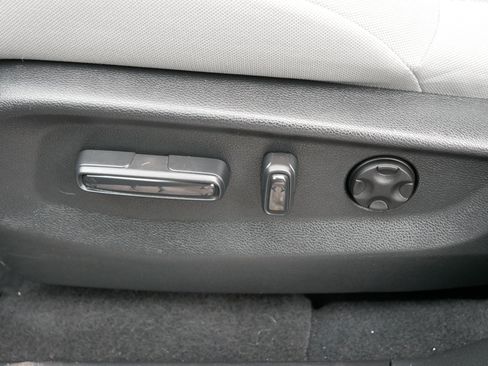 Used 2018 Honda CR-V EX image 20