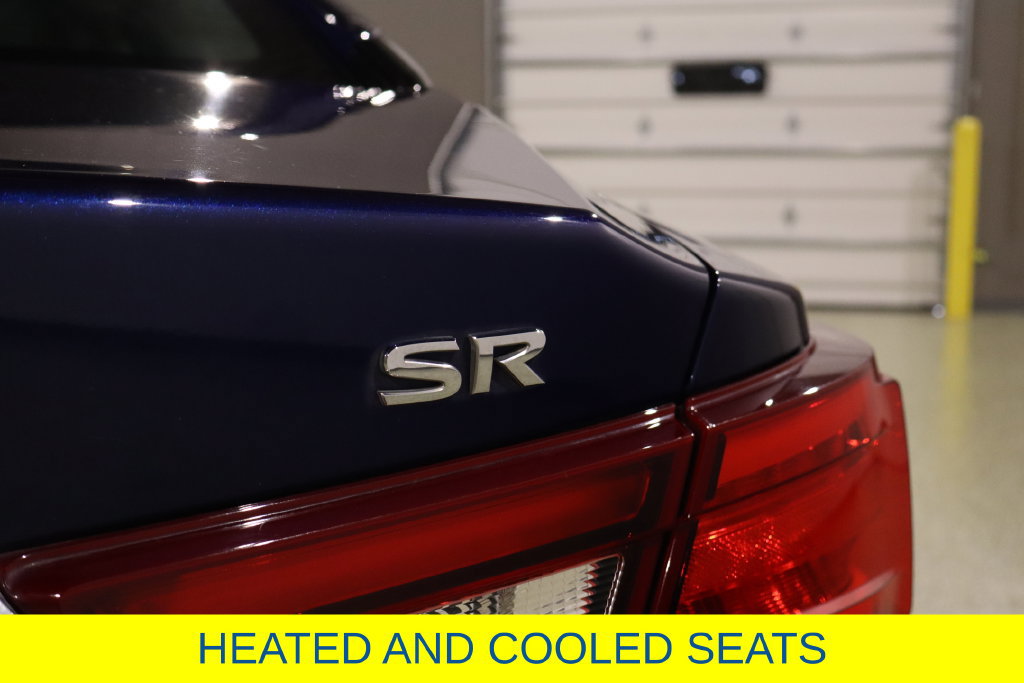 Used 2016 Nissan Maxima SR FWD image 15