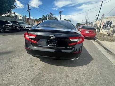 Used 2022 Honda Accord Sport image 18