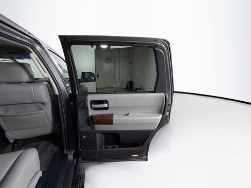 Used 2014 Toyota Sequoia Platinum AWD/4WD image 33