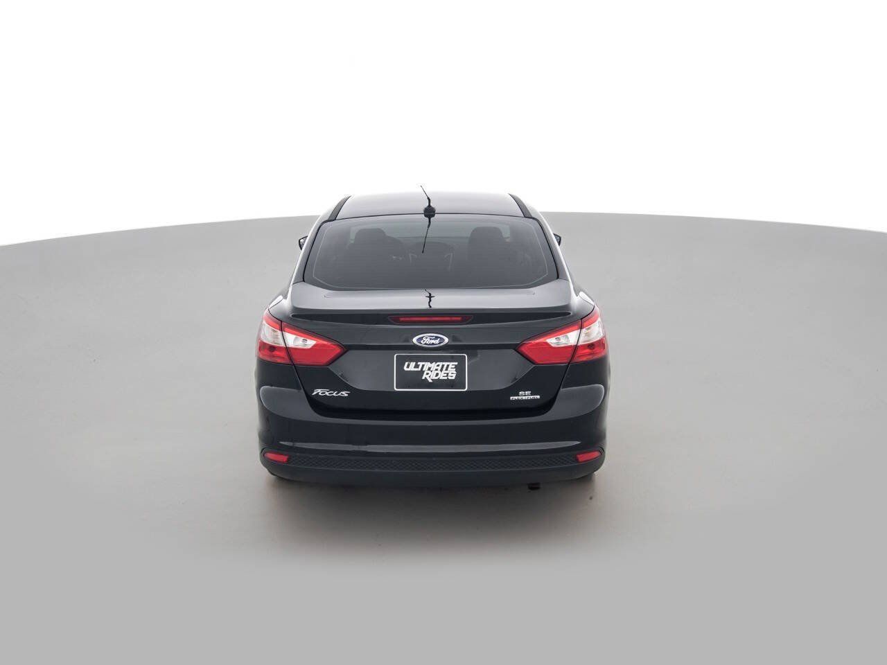 Used 2013 Ford Focus SE FWD image 6