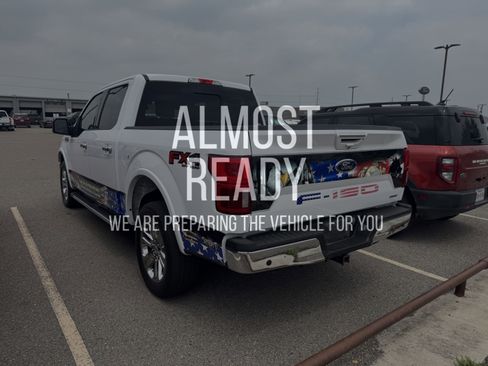 Used 2019 Ford F150 Lariat AWD/4WD image 3