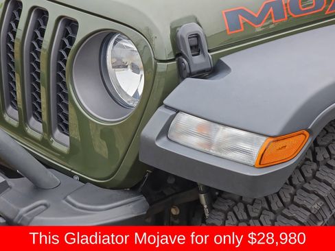 Used 2022 Jeep Gladiator Mojave image 38
