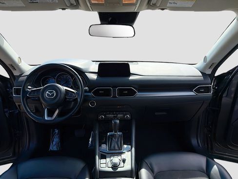 Used 2019 MAZDA CX-5 Touring FWD image 3
