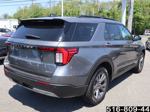 Used 2026 Ford Explorer Active w/ Active Comfort Package AWD/4WD image 5