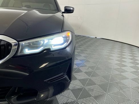 Used 2022 BMW 330i Sedan w/ Convenience Package RWD image 8