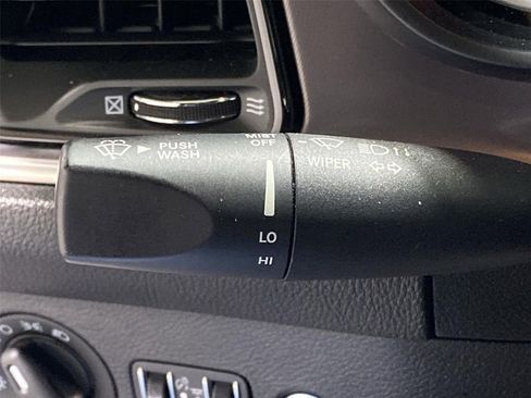 Used 2022 Dodge Challenger R/T Scat Pack image 6