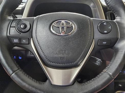 Used 2013 Toyota RAV4 Limited AWD/4WD image 18