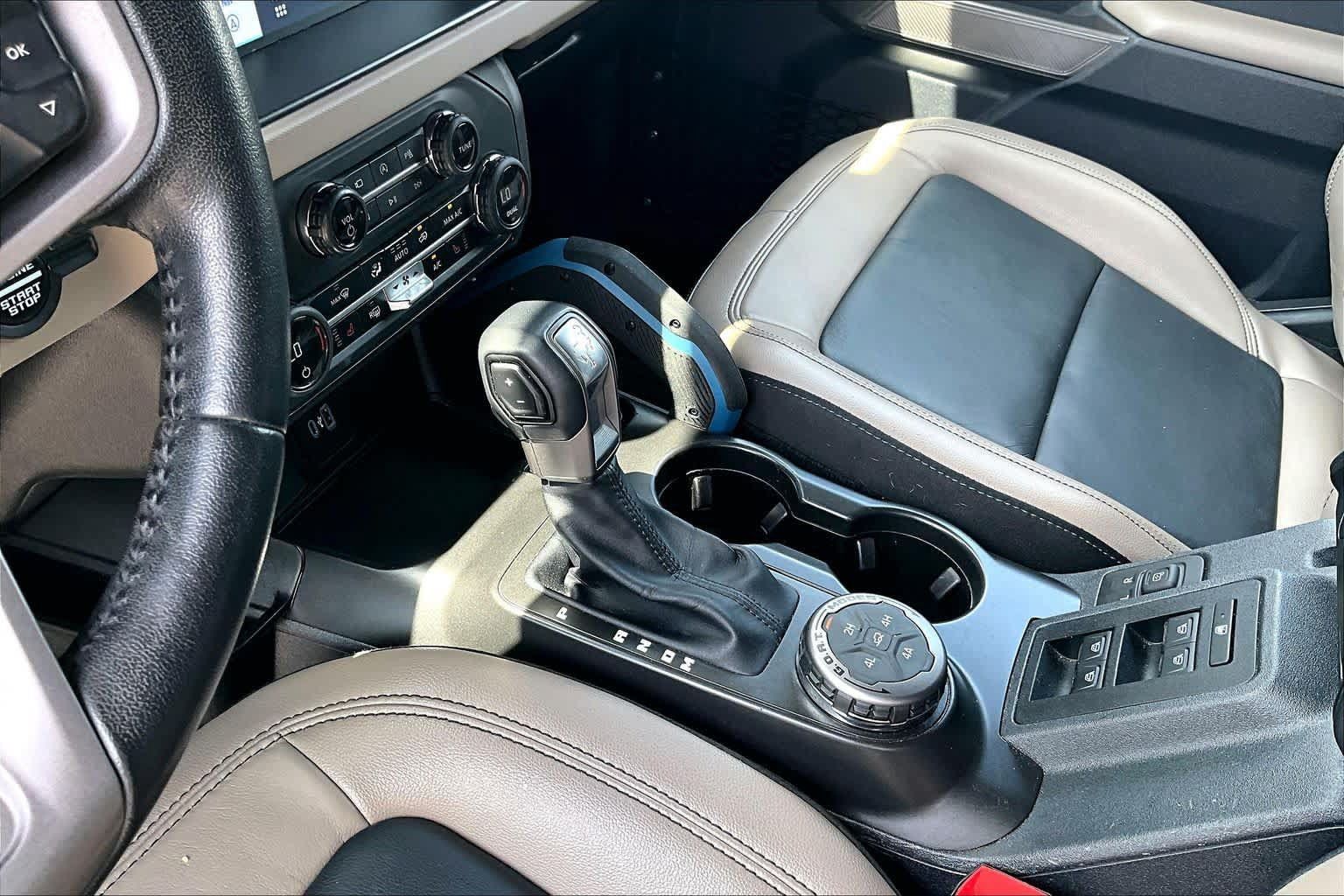 Used 2023 Ford Bronco Wildtrak AWD/4WD image 15