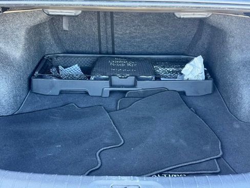 Used 2023 Nissan Altima 2.5 SV w/ SV Premium Package image 28