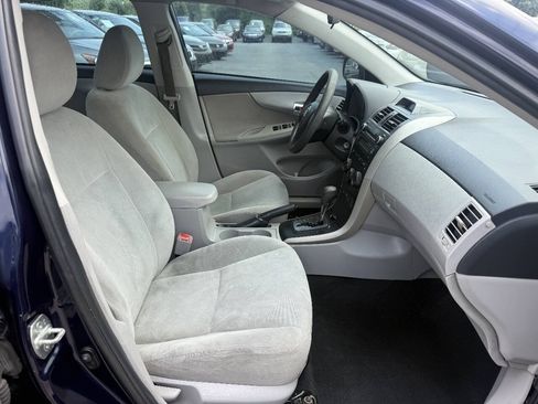 Used 2013 Toyota Corolla L FWD image 13