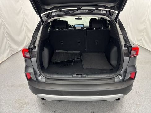 Used 2024 Ford Escape Active w/ Tech Pack #1 AWD/4WD image 10