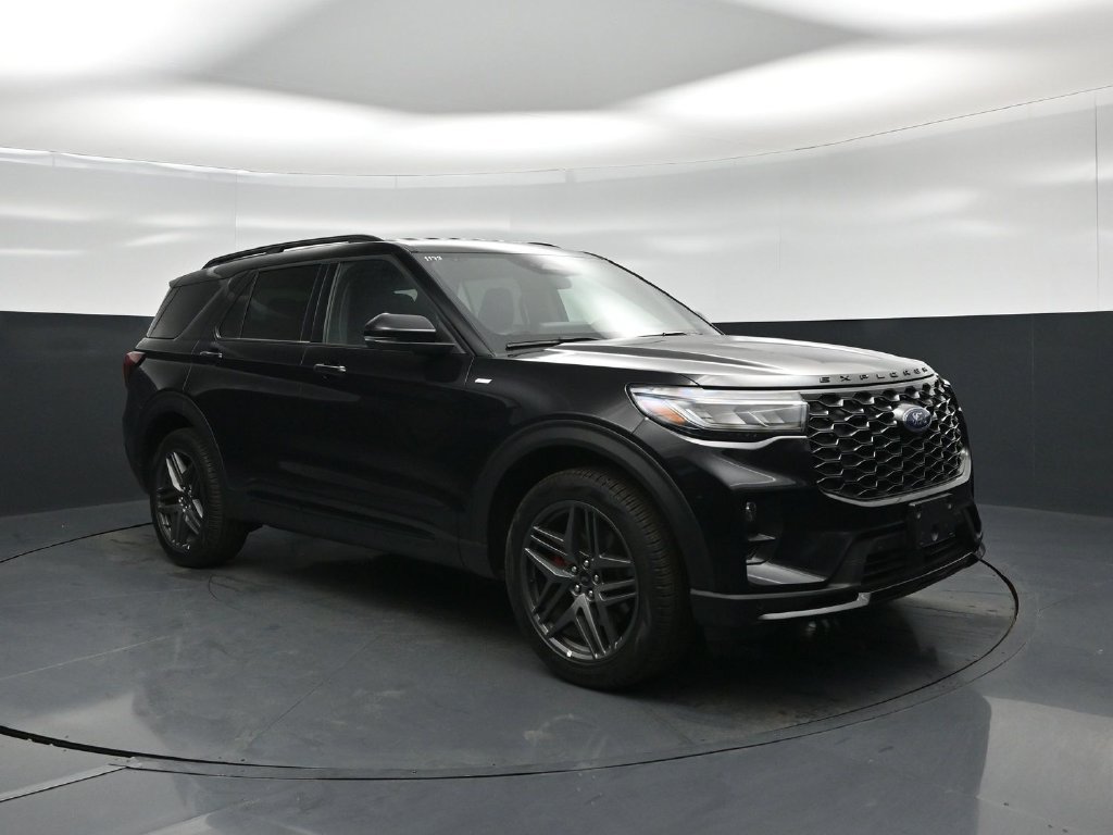 Certified 2026 Ford Explorer ST-Line w/ ST-Line Street Pack AWD/4WD image 53