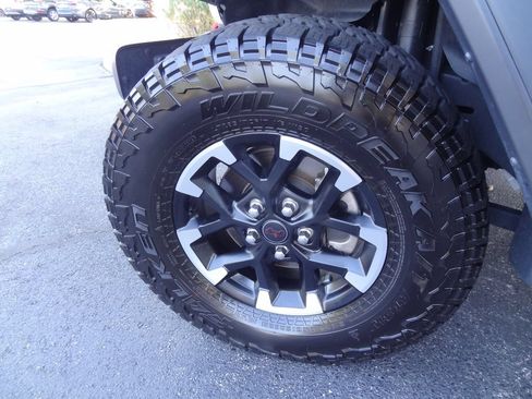 Used 2026 Jeep Gladiator Rubicon AWD/4WD image 43