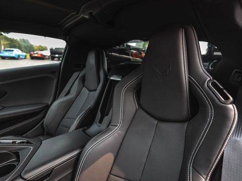 Used 2025 Chevrolet Corvette E-Ray AWD/4WD image 24