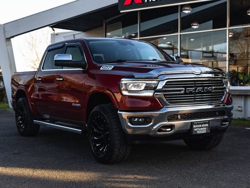 Used 2019 RAM 1500 Laramie image 6